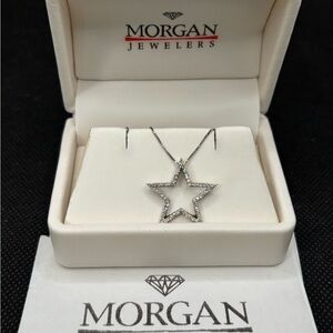 Morgan jewelers 1/4 ctw 14k H-I I2 white gold star pendant necklace